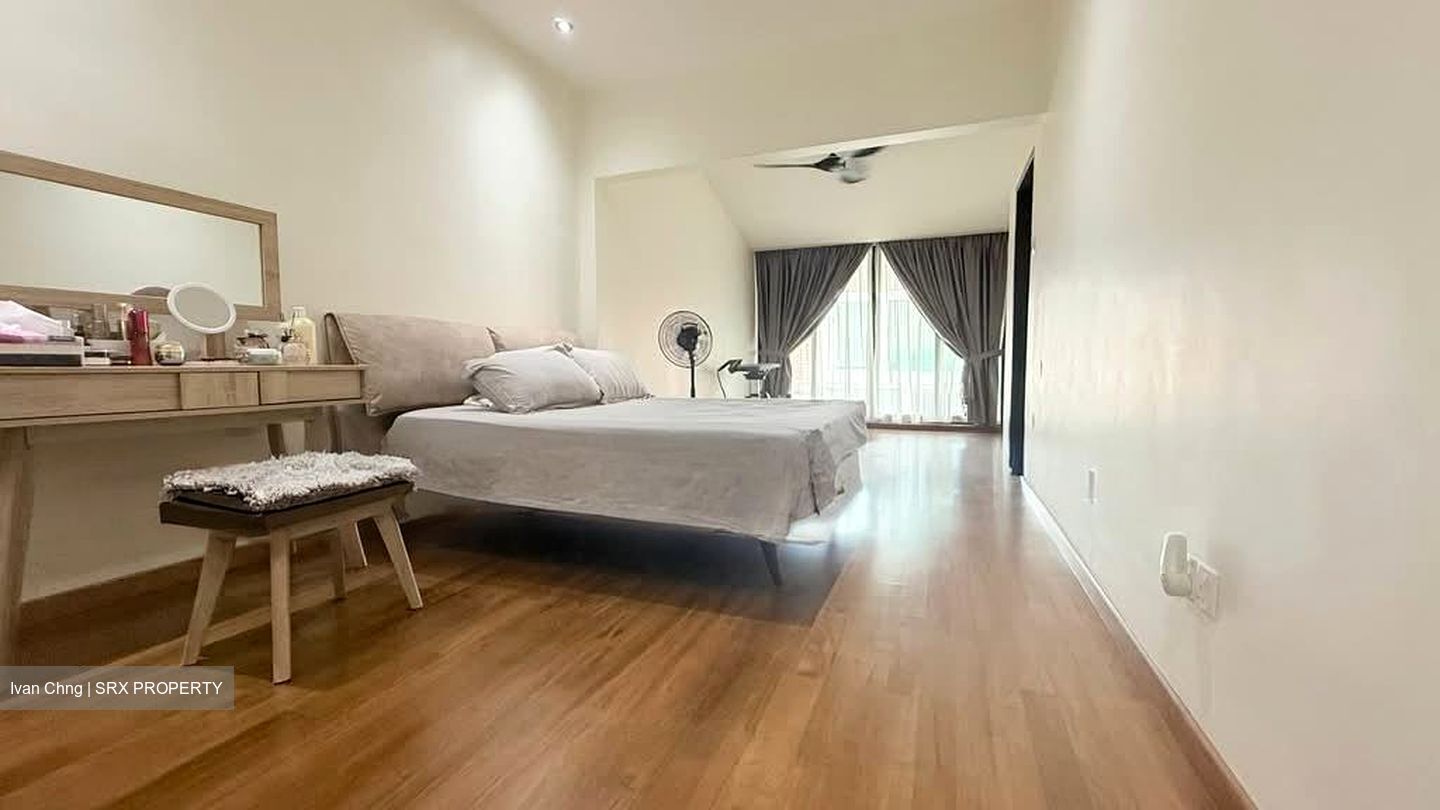 Yio Chu Kang Terrace (D19), Terrace #599179111